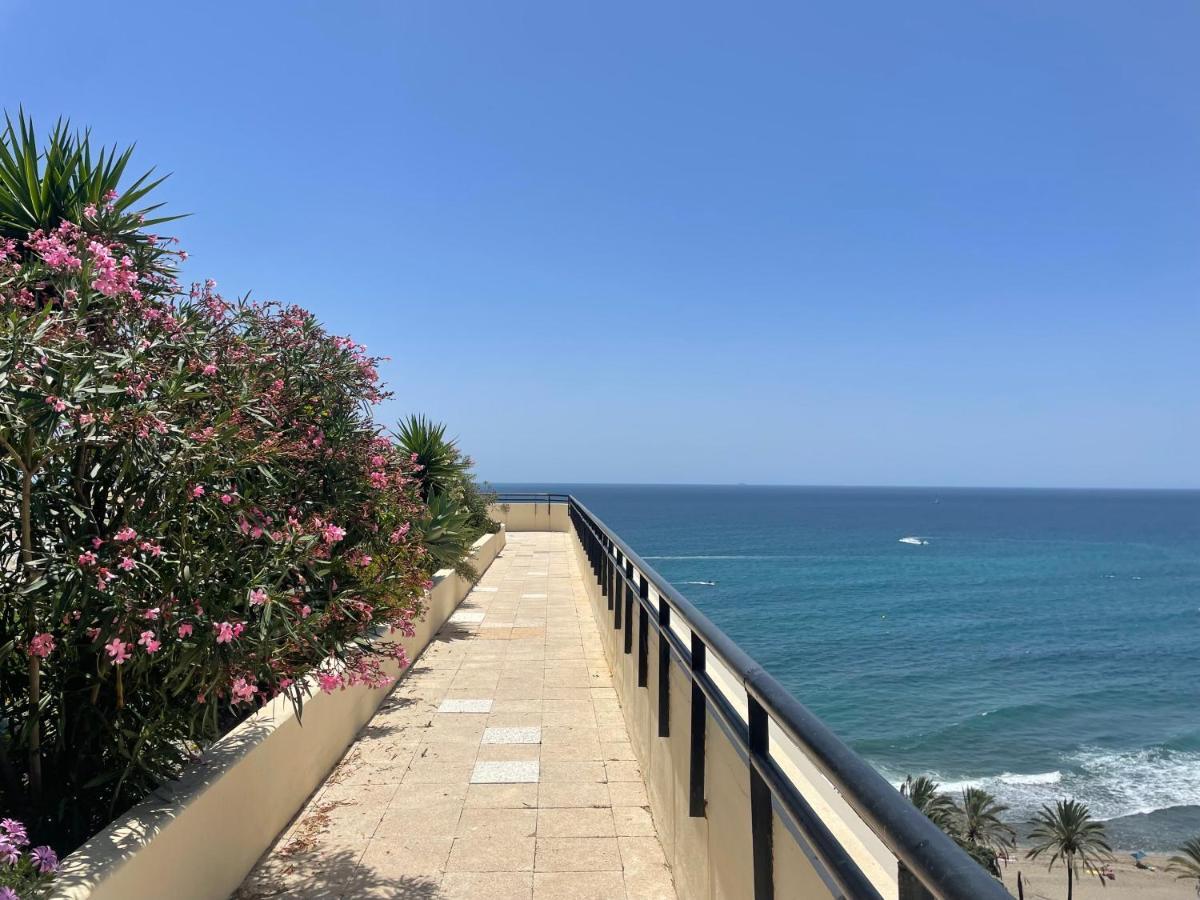 Marbella Centre Beachfront & Pool Bagian luar foto