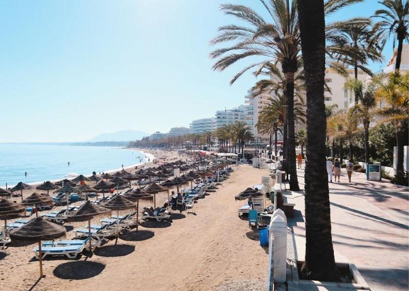 Marbella Centre Beachfront & Pool Bagian luar foto