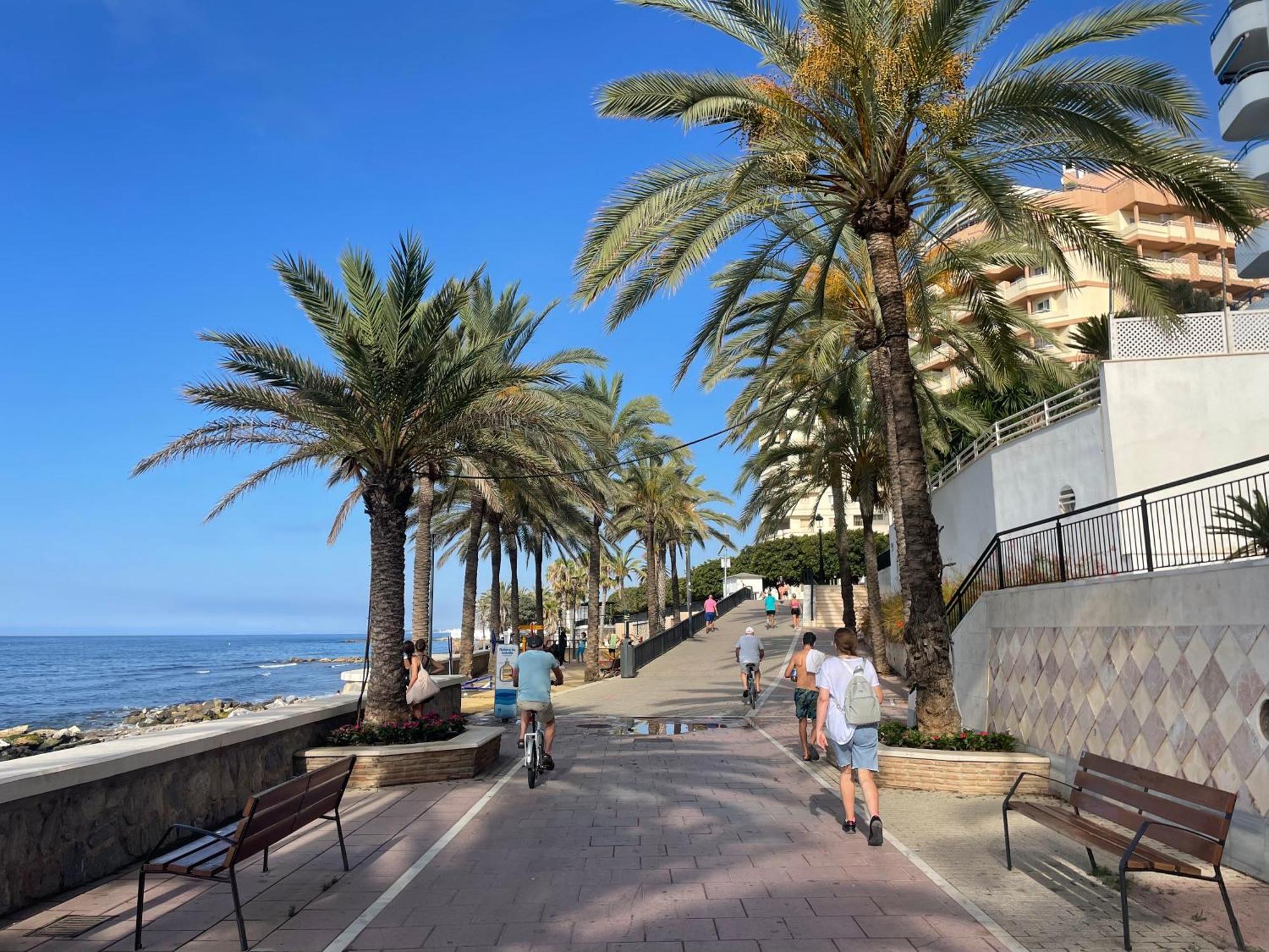 Marbella Centre Beachfront & Pool Bagian luar foto